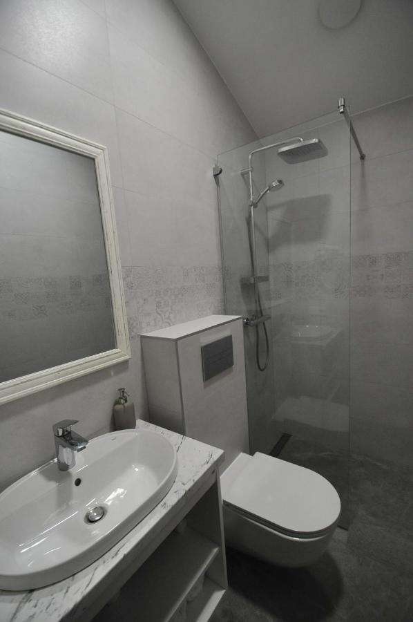 Genio 7A Apartment พาลังกา ภายนอก รูปภาพ